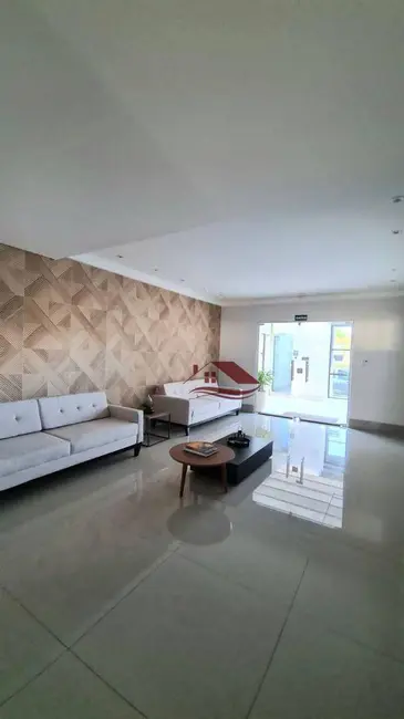 Foto 2 de Apartamento com 2 quartos à venda, 60m2 em Fátima III, Pouso Alegre - MG
