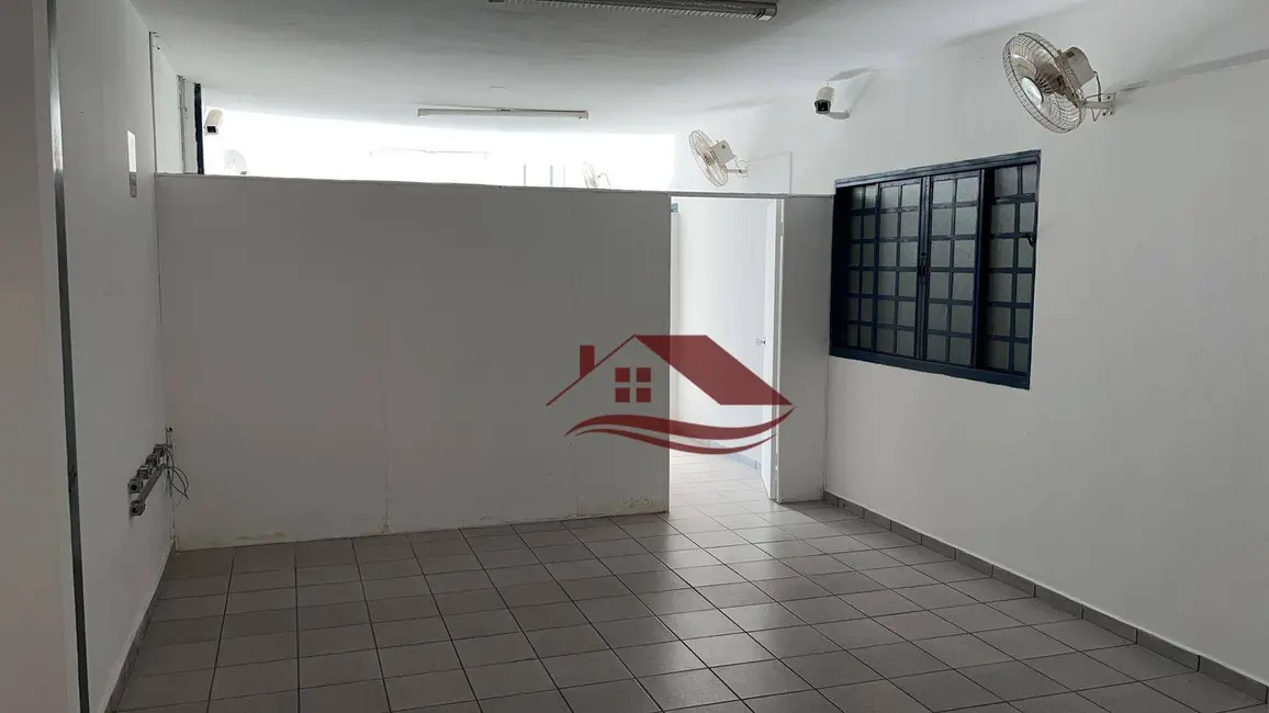 Armazém / Galpão à venda, 1000m2 em Pouso Alegre - MG - imagem 5 Foto 5 de Armazém / Galpão à venda, 1000m2 em Pouso Alegre - MG