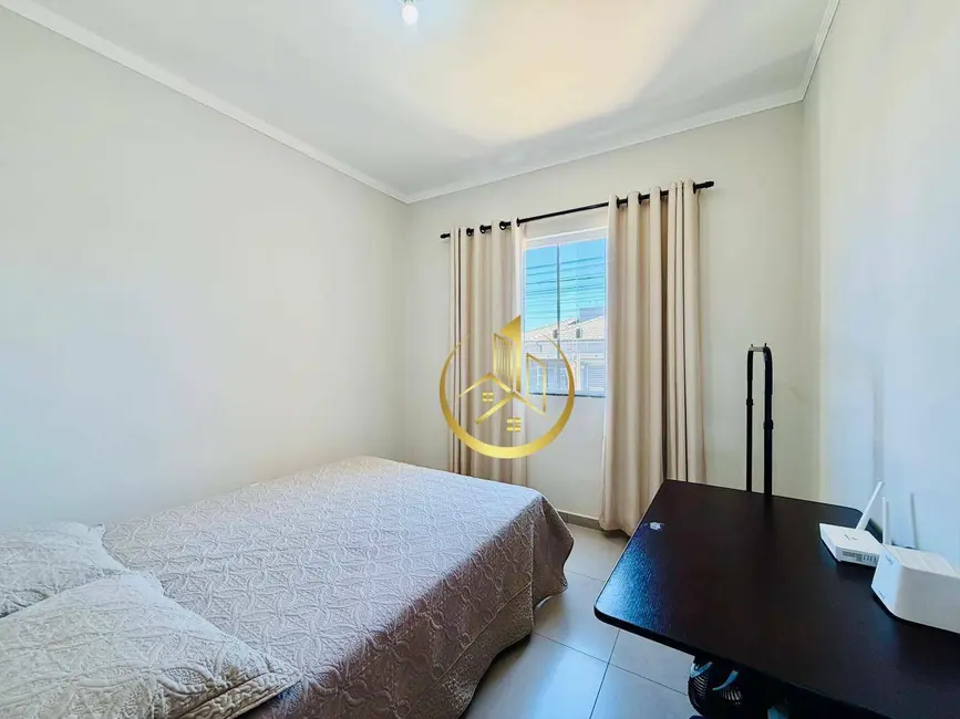 Foto 9 de Casa com 3 quartos à venda, 150m2 em Cidade Vergani, Pouso Alegre - MG