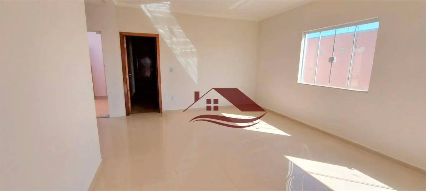 Casa com 3 quartos à venda, 333m2 em Pouso Alegre - MG - imagem 2 Foto 2 de Casa com 3 quartos à venda, 333m2 em Pouso Alegre - MG
