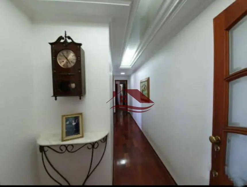 Apartamento com 3 quartos à venda, 150m2 em Centro, Pouso Alegre - MG - imagem 6 Foto 6 de Apartamento com 3 quartos à venda, 150m2 em Centro, Pouso Alegre - MG