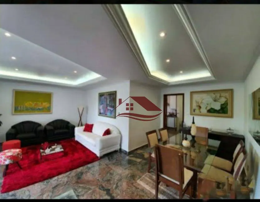 Apartamento com 3 quartos à venda, 150m2 em Centro, Pouso Alegre - MG - imagem 4 Foto 4 de Apartamento com 3 quartos à venda, 150m2 em Centro, Pouso Alegre - MG
