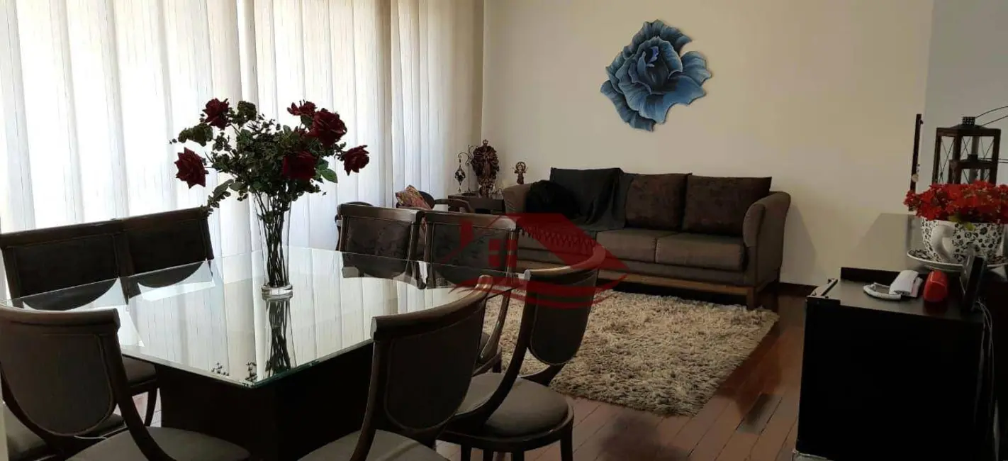 Apartamento com 3 quartos à venda, 143m2 em Centro, Pouso Alegre - MG - imagem 3 Foto 3 de Apartamento com 3 quartos à venda, 143m2 em Centro, Pouso Alegre - MG