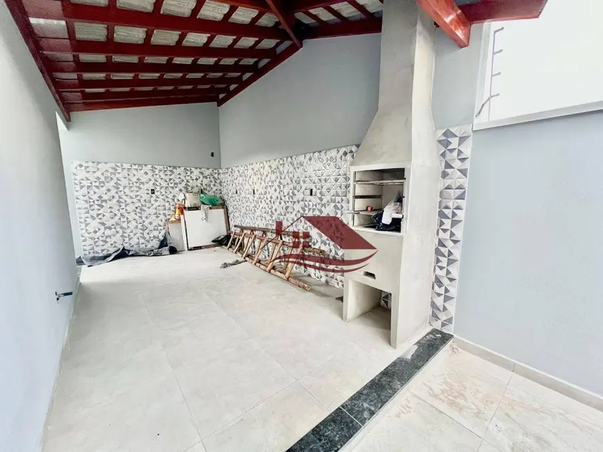 Casa com 3 quartos à venda, 200m2 em Pouso Alegre - MG - imagem 6 Foto 6 de Casa com 3 quartos à venda, 200m2 em Pouso Alegre - MG