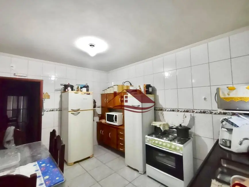 Foto 4 de Casa com 3 quartos à venda, 200m2 em Santo Expedito, Pouso Alegre - MG