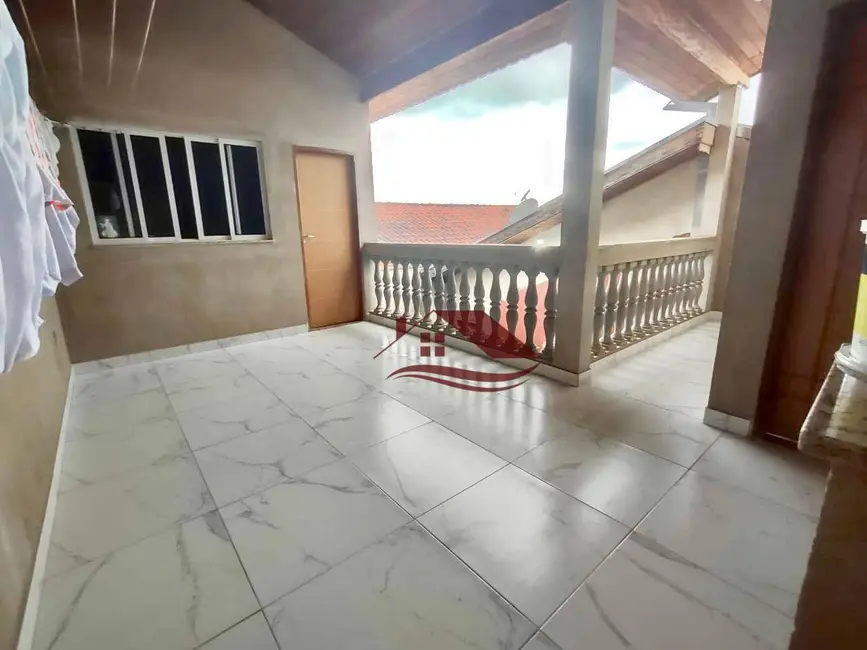 Foto 3 de Casa com 3 quartos à venda, 200m2 em Santo Expedito, Pouso Alegre - MG