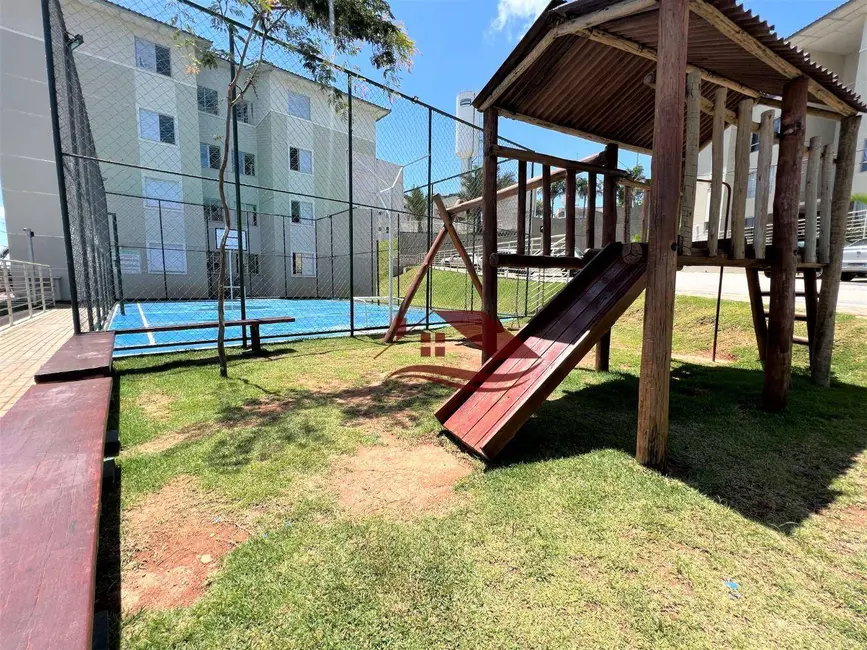 Foto 2 de Apartamento com 2 quartos à venda, 50m2 em Pão de Açúcar, Pouso Alegre - MG