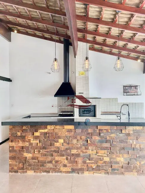 Foto 7 de Casa com 4 quartos à venda, 300m2 em Pouso Alegre - MG