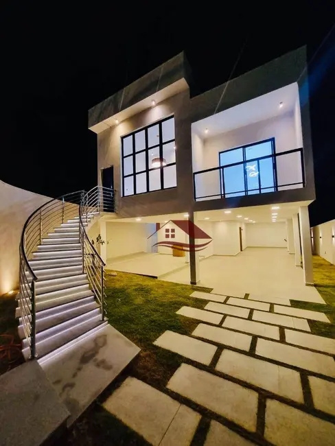 Foto 1 de Casa com 3 quartos à venda, 292m2 em Pouso Alegre - MG
