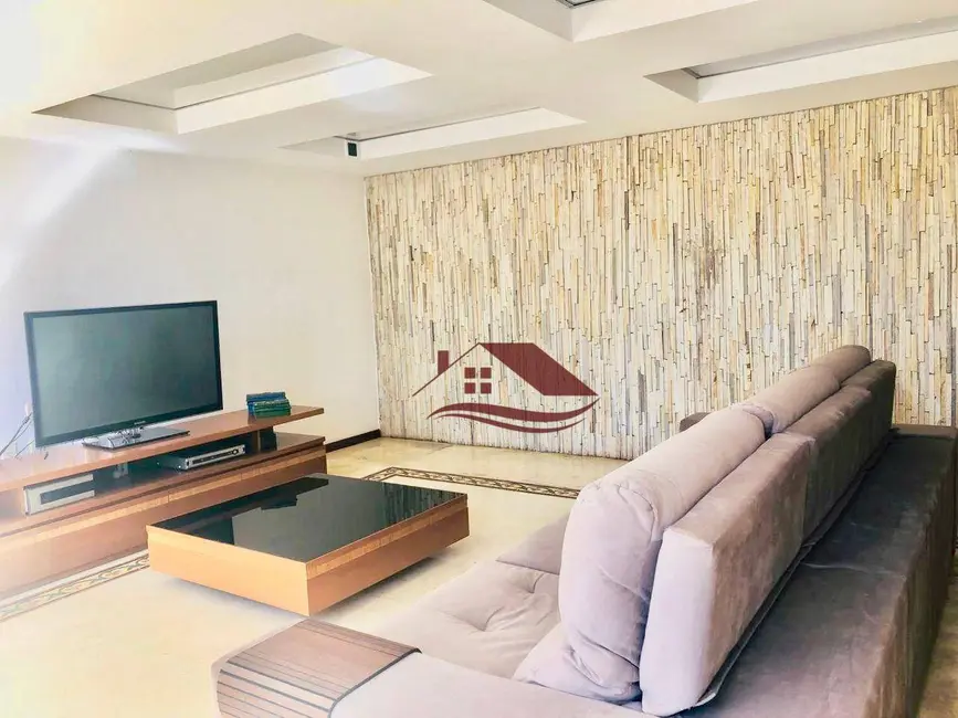 Casa com 4 quartos à venda, 770m2 em Pousada dos Campos I, Pouso Alegre - MG - imagem 5 Foto 5 de Casa com 4 quartos à venda, 770m2 em Pousada dos Campos I, Pouso Alegre - MG