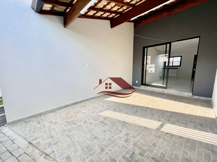 Foto 1 de Casa com 2 quartos à venda, 103m2 em Parque Real, Pouso Alegre - MG