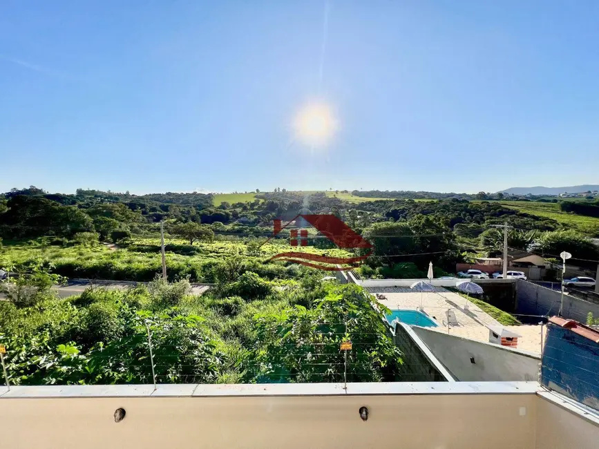 Foto 9 de Casa com 3 quartos à venda, 200m2 em Jardim Aeroporto, Pouso Alegre - MG