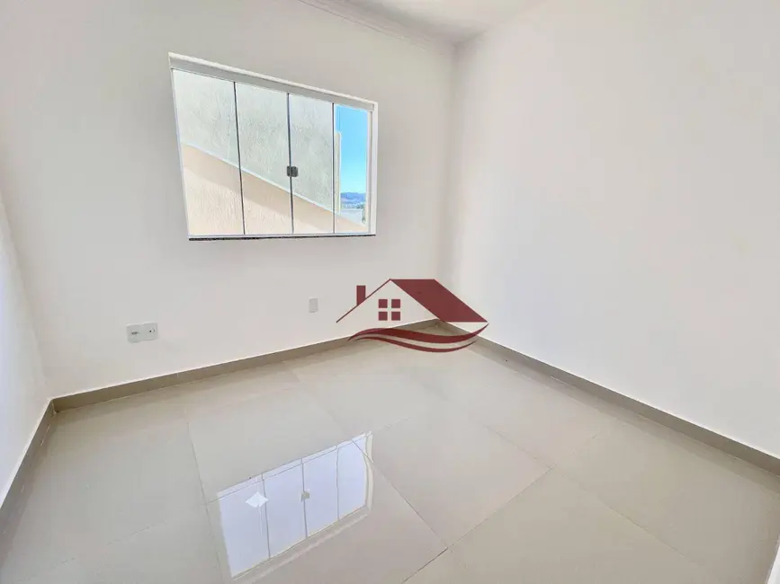 Foto 6 de Casa com 3 quartos à venda, 200m2 em Jardim Aeroporto, Pouso Alegre - MG