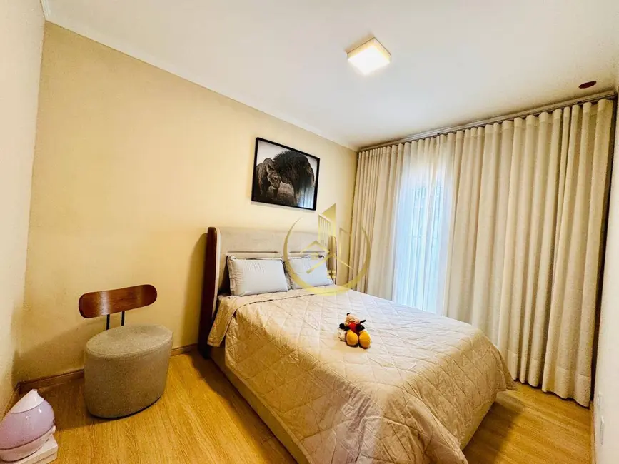 Cobertura com 3 quartos à venda, 120m2 em Pouso Alegre - MG - imagem 6 Foto 6 de Cobertura com 3 quartos à venda, 120m2 em Pouso Alegre - MG