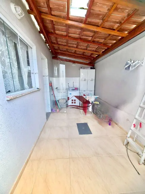 Foto 9 de Apartamento com 2 quartos à venda, 92m2 em Pouso Alegre - MG