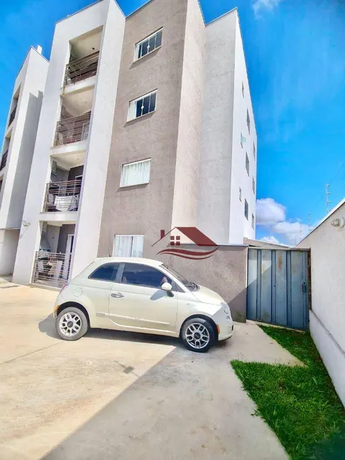Foto 2 de Apartamento com 2 quartos à venda, 92m2 em Pouso Alegre - MG