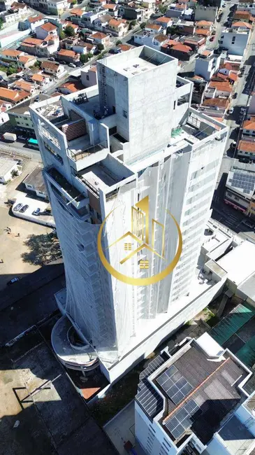 Foto 3 de Apartamento com 2 quartos à venda, 68m2 em Nossa Senhora Aparecida, Pouso Alegre - MG