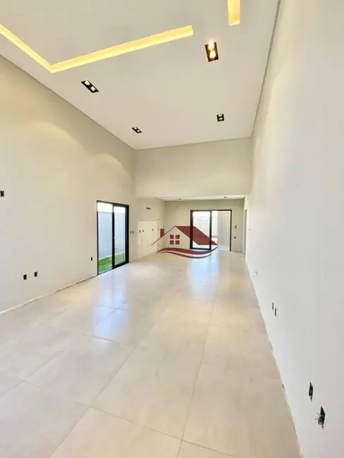 Foto 2 de Casa com 3 quartos à venda, 300m2 em Pouso Alegre - MG