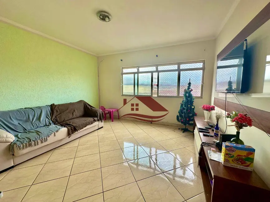 Foto 3 de Casa com 3 quartos à venda, 145m2 em Saúde, Pouso Alegre - MG