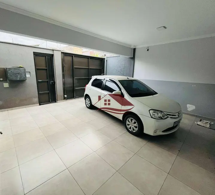 Foto 5 de Casa com 3 quartos à venda, 150m2 em Cidade Vergani, Pouso Alegre - MG