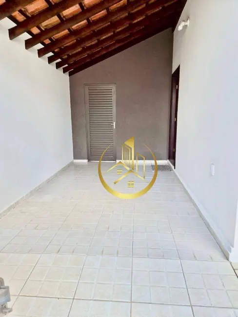 Foto 2 de Casa com 2 quartos à venda, 120m2 em Pouso Alegre - MG