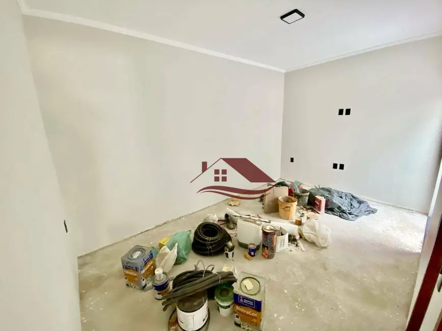 Foto 3 de Casa com 3 quartos à venda, 200m2 em Parque Real, Pouso Alegre - MG