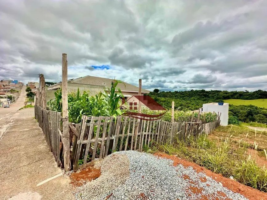 Terreno / Lote à venda, 300m2 em Cidade Vergani, Pouso Alegre - MG - imagem 2 Foto 2 de Terreno / Lote à venda, 300m2 em Cidade Vergani, Pouso Alegre - MG