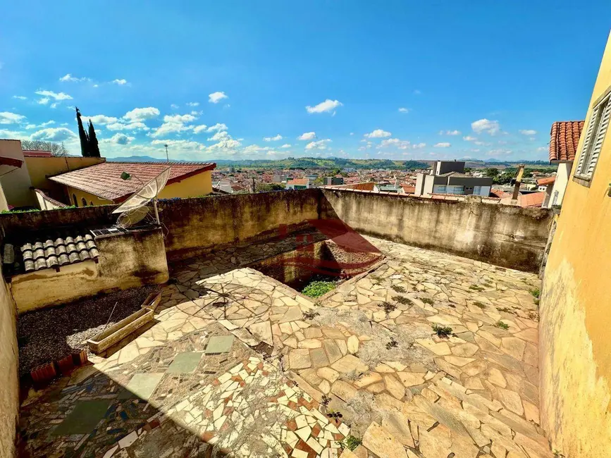 Foto 4 de Casa com 3 quartos à venda, 260m2 em Jardim Paraíso, Pouso Alegre - MG