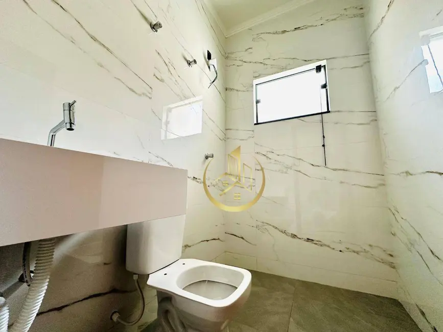 Foto 6 de Casa com 3 quartos à venda, 120m2 em Jardim Canadá, Pouso Alegre - MG