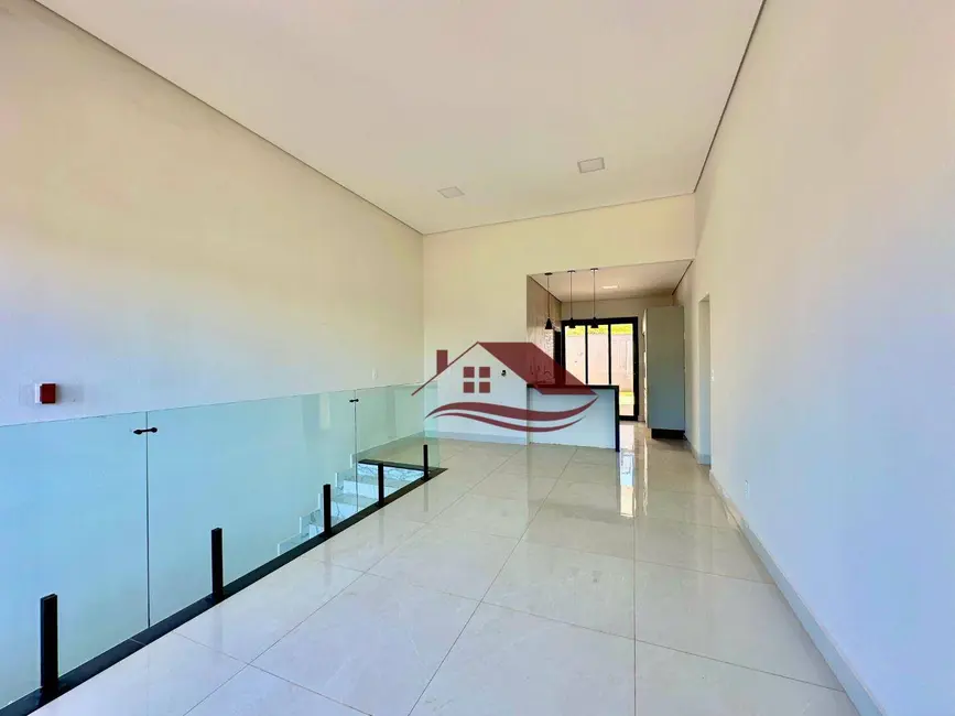 Casa com 3 quartos à venda, 300m2 em Pouso Alegre - MG - imagem 7 Foto 7 de Casa com 3 quartos à venda, 300m2 em Pouso Alegre - MG