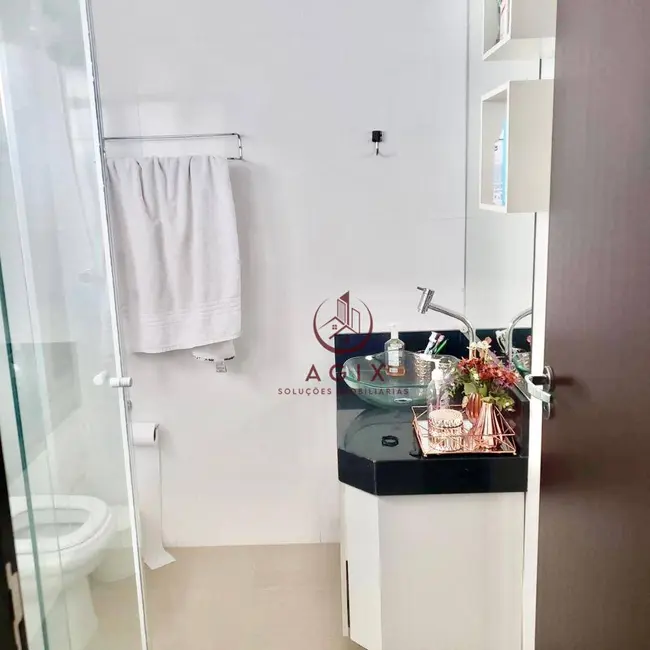 Foto 3 de Apartamento com 3 quartos à venda, 109m2 em Nhá Chica, Pouso Alegre - MG