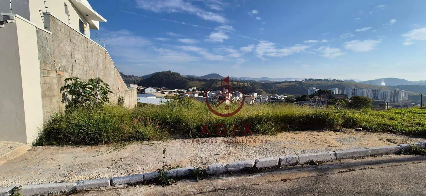 Foto 2 de Terreno / Lote à venda, 370m2 em Pouso Alegre - MG