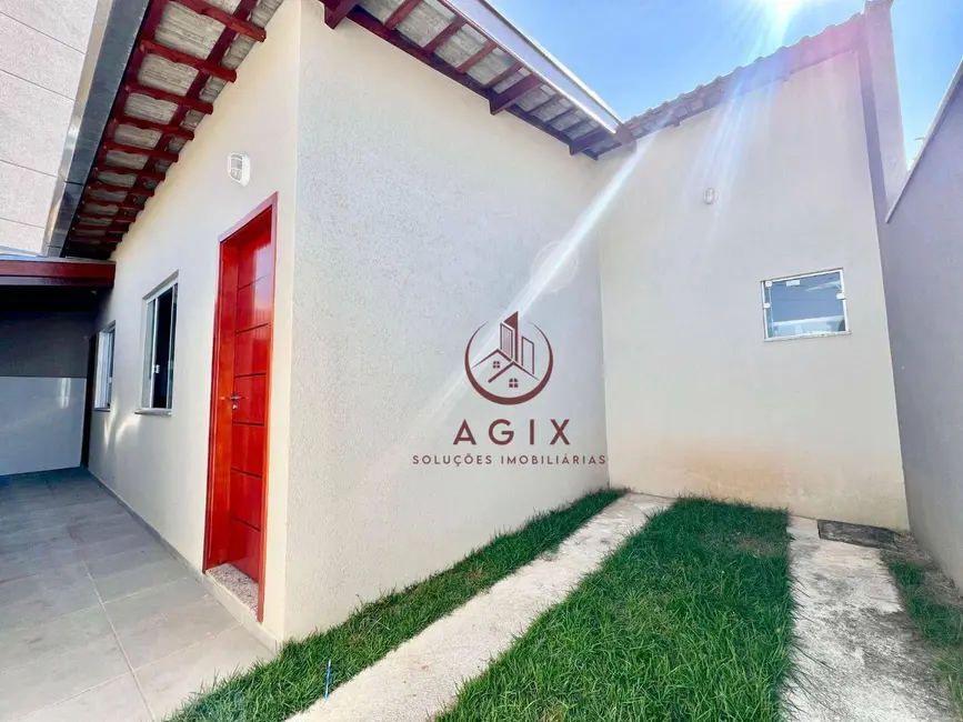 Foto 1 de Casa com 2 quartos à venda, 100m2 em Santo Expedito, Pouso Alegre - MG