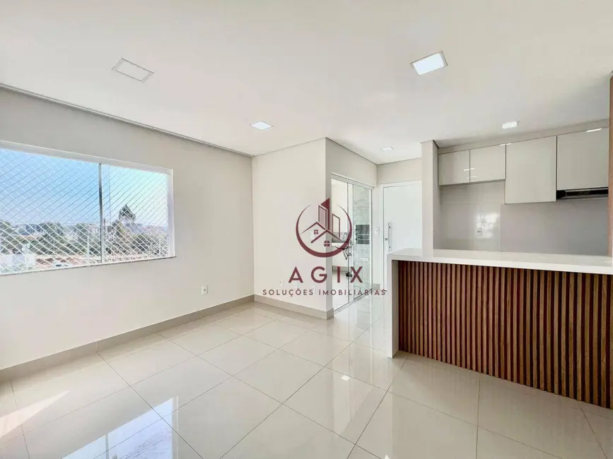 Foto 9 de Apartamento com 3 quartos à venda, 90m2 em Pouso Alegre - MG