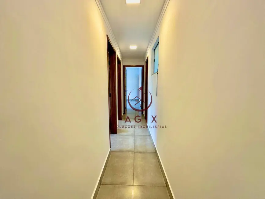 Casa com 3 quartos à venda, 100m2 em Jardim Aeroporto, Pouso Alegre - MG - imagem 4 Foto 4 de Casa com 3 quartos à venda, 100m2 em Jardim Aeroporto, Pouso Alegre - MG