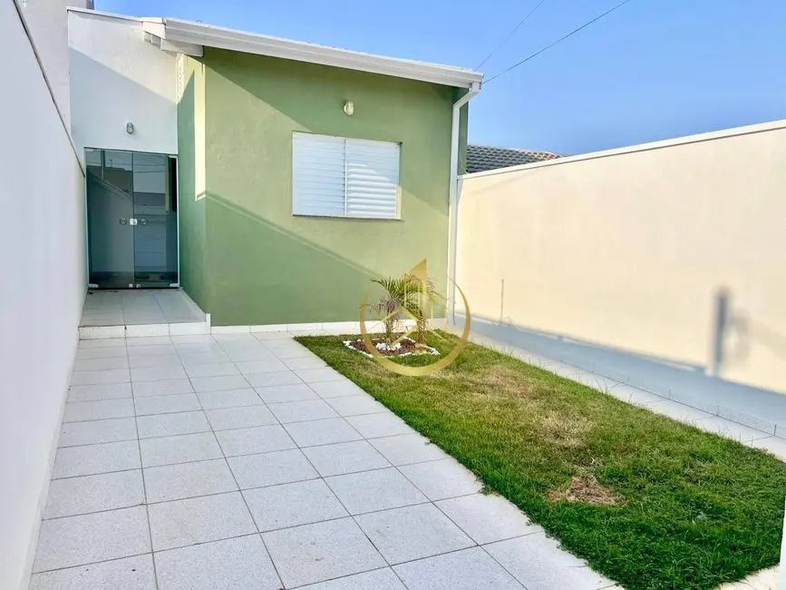 Foto 1 de Casa com 2 quartos à venda, 100m2 em Parque Real, Pouso Alegre - MG