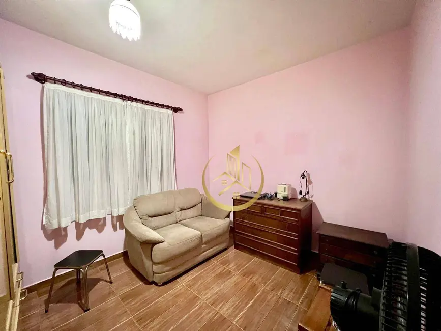 Casa com 4 quartos à venda, 260m2 em Jardim Paraíso, Pouso Alegre - MG - imagem 7 Foto 7 de Casa com 4 quartos à venda, 260m2 em Jardim Paraíso, Pouso Alegre - MG