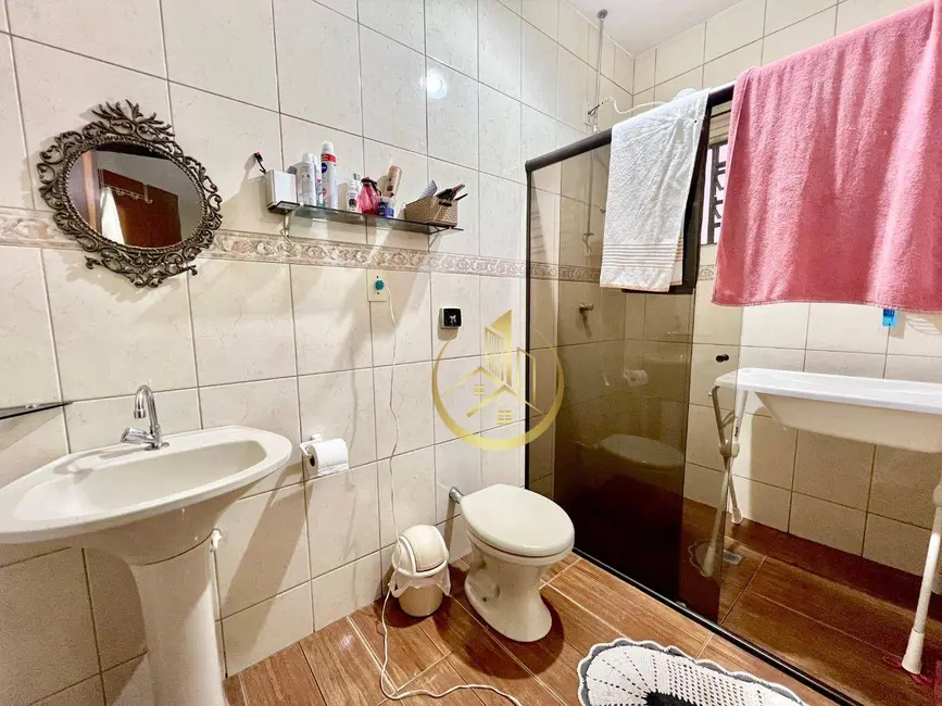 Casa com 4 quartos à venda, 260m2 em Jardim Paraíso, Pouso Alegre - MG - imagem 9 Foto 9 de Casa com 4 quartos à venda, 260m2 em Jardim Paraíso, Pouso Alegre - MG