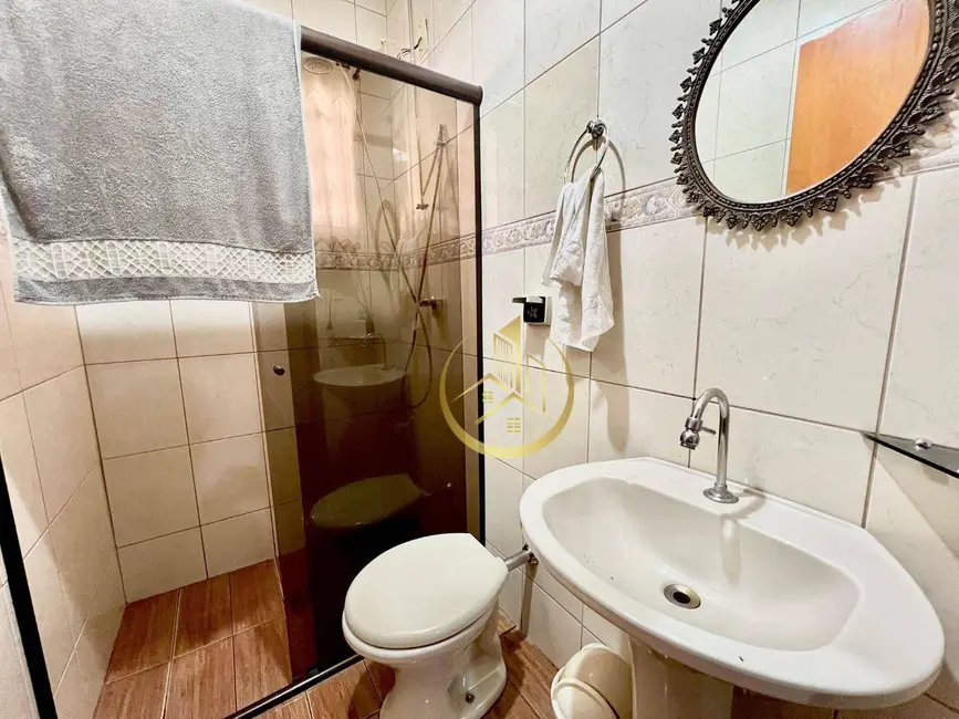 Casa com 4 quartos à venda, 260m2 em Jardim Paraíso, Pouso Alegre - MG - imagem 8 Foto 8 de Casa com 4 quartos à venda, 260m2 em Jardim Paraíso, Pouso Alegre - MG
