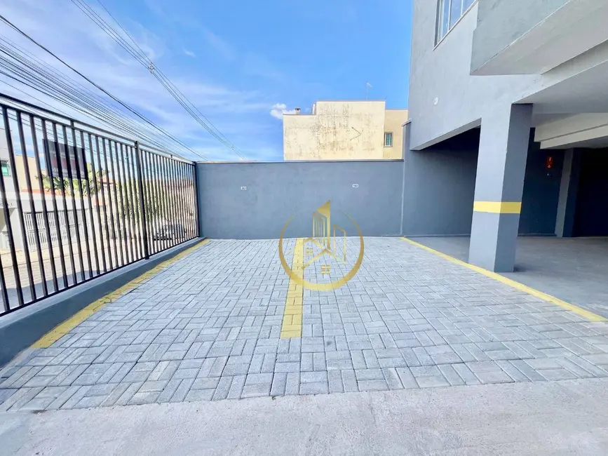 Foto 2 de Apartamento com 2 quartos à venda, 80m2 em Pão de Açúcar, Pouso Alegre - MG