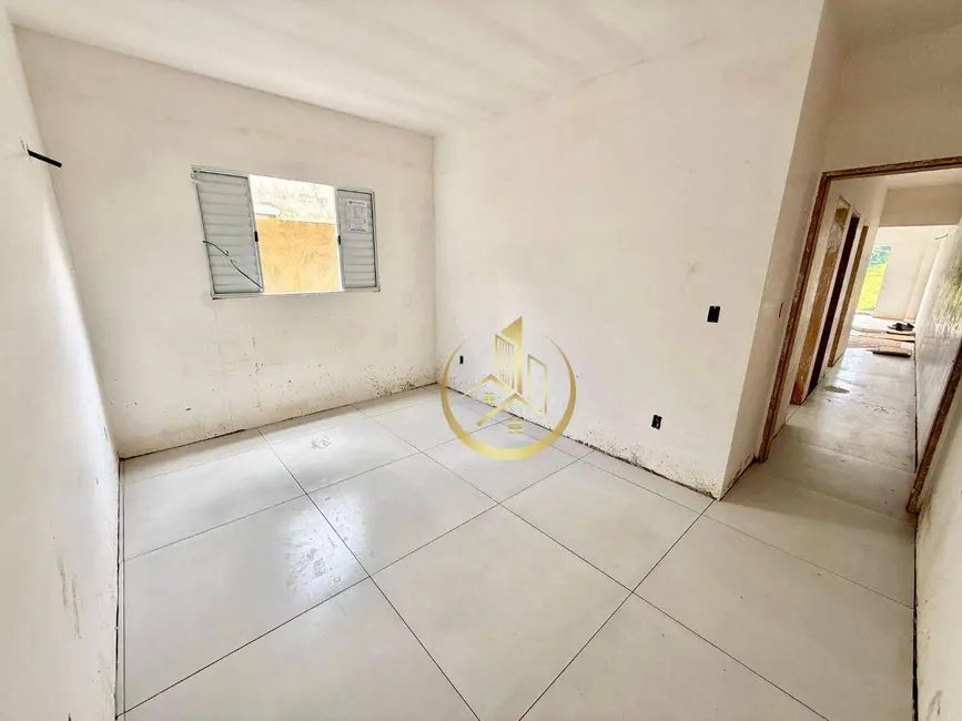 Casa com 3 quartos à venda, 150m2 em Pouso Alegre - MG - imagem 4 Foto 4 de Casa com 3 quartos à venda, 150m2 em Pouso Alegre - MG