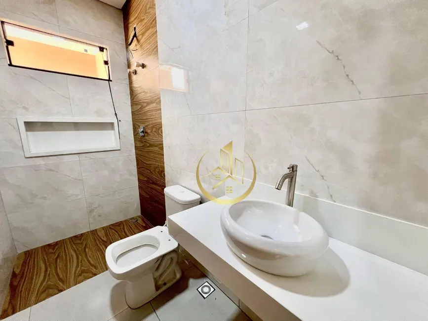 Foto 9 de Casa com 3 quartos à venda, 120m2 em Pouso Alegre - MG