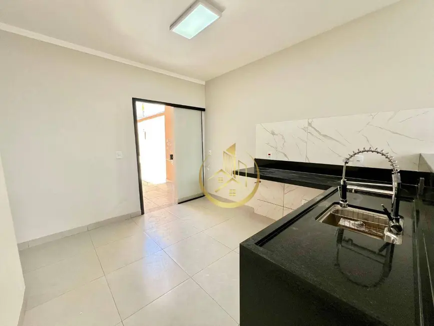 Foto 3 de Casa com 3 quartos à venda, 120m2 em Pouso Alegre - MG