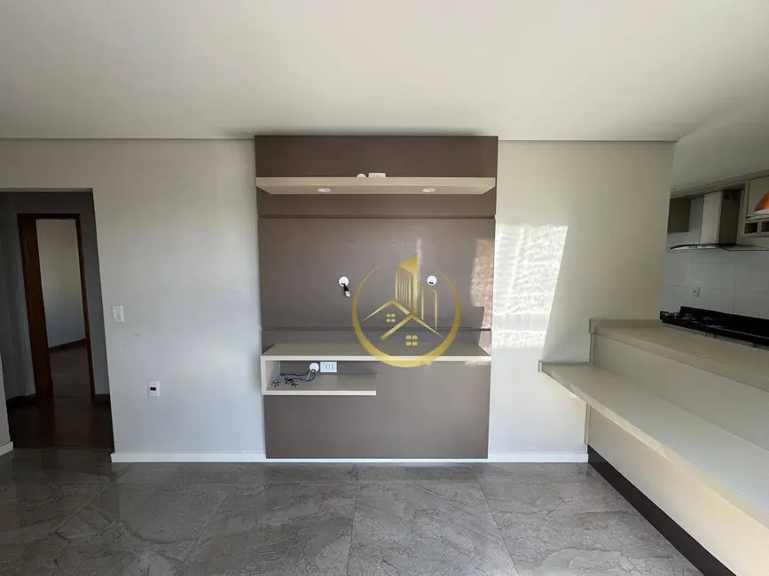 Cobertura com 3 quartos à venda, 185m2 em Fátima III, Pouso Alegre - MG - imagem 5 Foto 5 de Cobertura com 3 quartos à venda, 185m2 em Fátima III, Pouso Alegre - MG