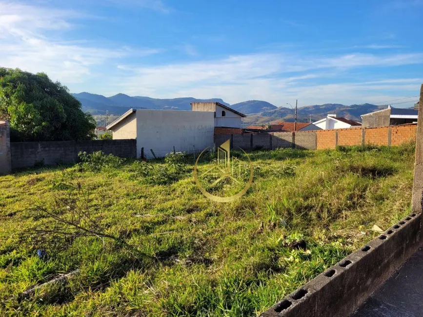 Foto 1 de Terreno / Lote à venda, 250m2 em Borda Da Mata - MG