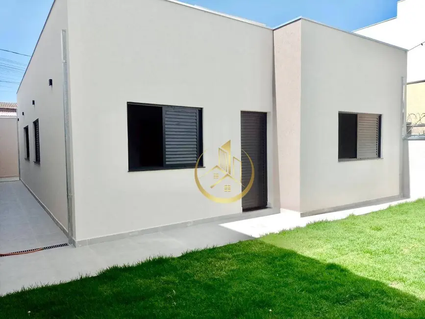 Foto 1 de Casa com 3 quartos à venda, 200m2 em Parque Real, Pouso Alegre - MG