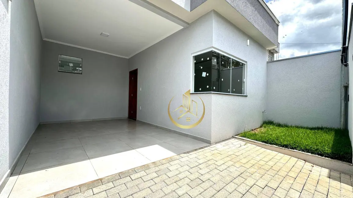 Foto 1 de Casa com 3 quartos à venda, 146m2 em Parque Real, Pouso Alegre - MG