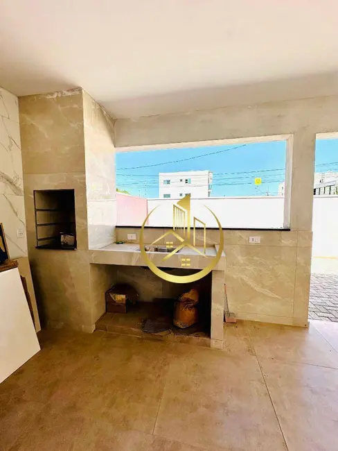 Casa com 3 quartos à venda, 211m2 em Pouso Alegre - MG - imagem 5 Foto 5 de Casa com 3 quartos à venda, 211m2 em Pouso Alegre - MG