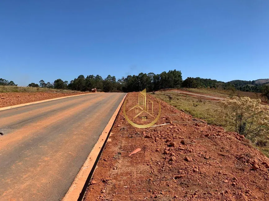 Terreno / Lote à venda, 240m2 em Pouso Alegre - MG - imagem 3 Foto 3 de Terreno / Lote à venda, 240m2 em Pouso Alegre - MG