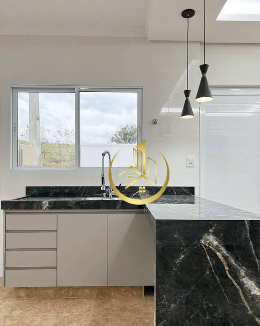 Foto 2 de Casa com 3 quartos à venda, 200m2 em Jardim Floresta, Pouso Alegre - MG